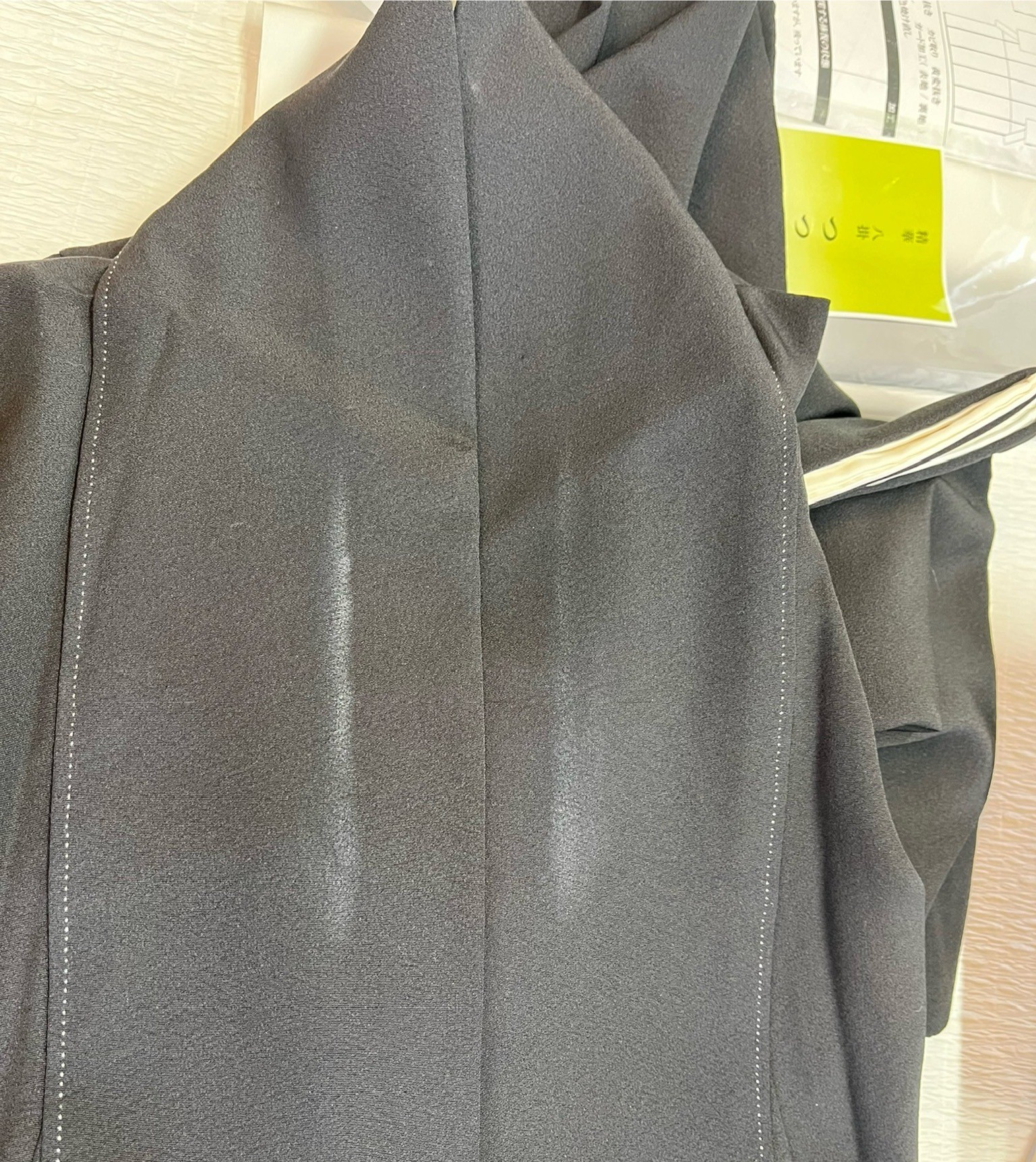 鳥栖市からお預かりした黒留袖の加工事例写真2
